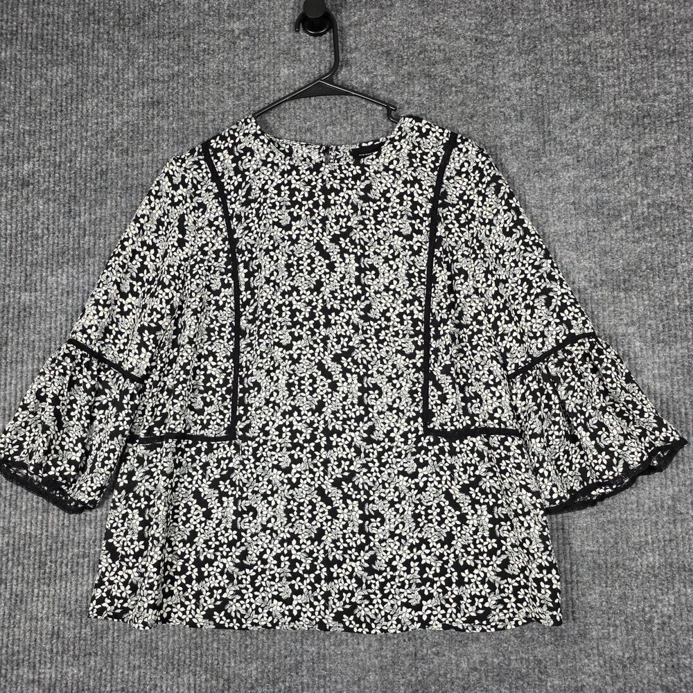 Who What Wear Black White Floral Blouse Bell Sleeve Peplum Top Size‎ M